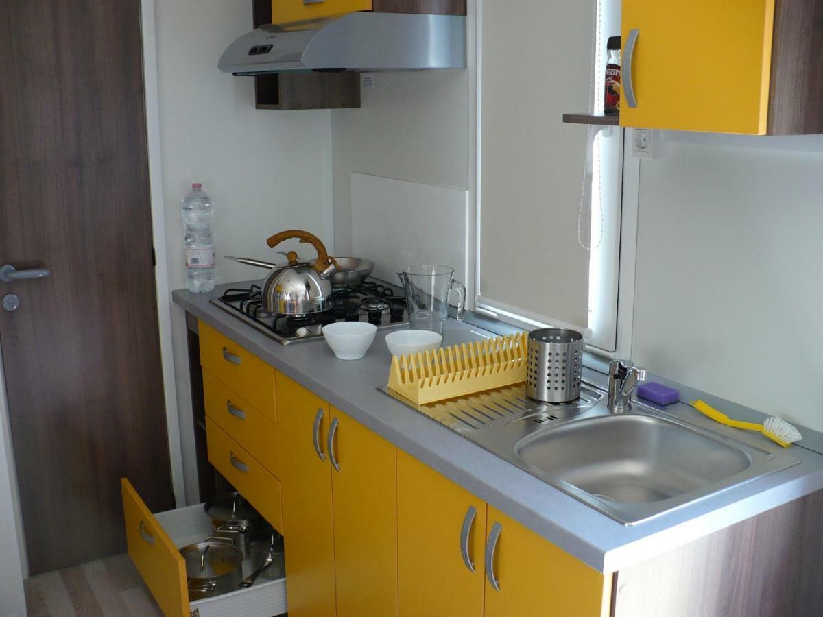Victoria Mobilehome In Centro Vacanze San Francesco Duna Verde Dış mekan fotoğraf